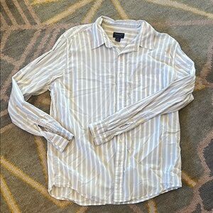 American Eagle Outfitters blue/red striped Casual Button Down Shirt